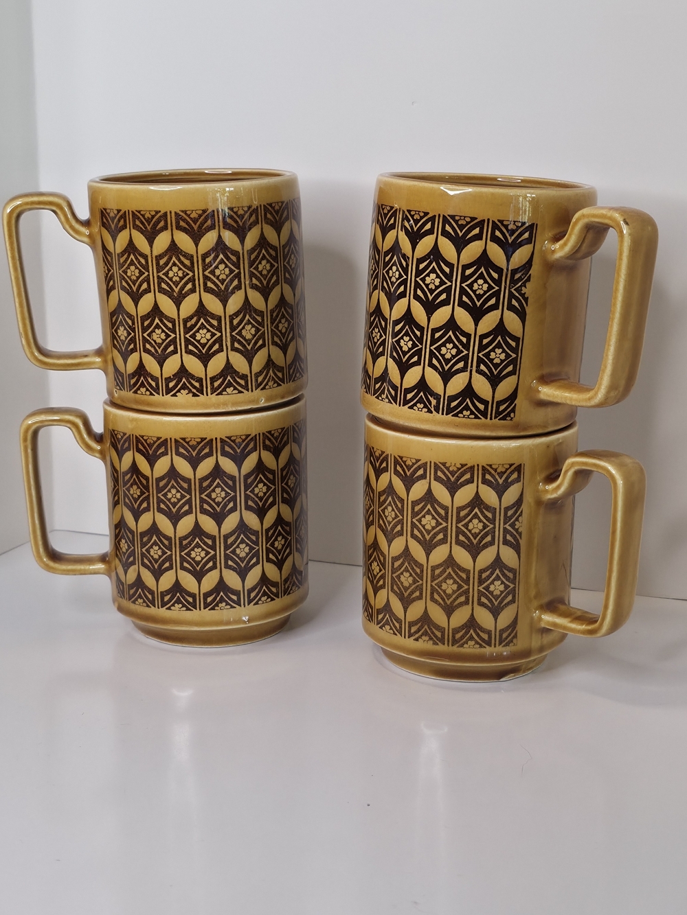 Vintage Royal Sealy Japan Brown Amber Geometric Coffee Mugs Cups Set of 4 MCM - Picture 10 of 11